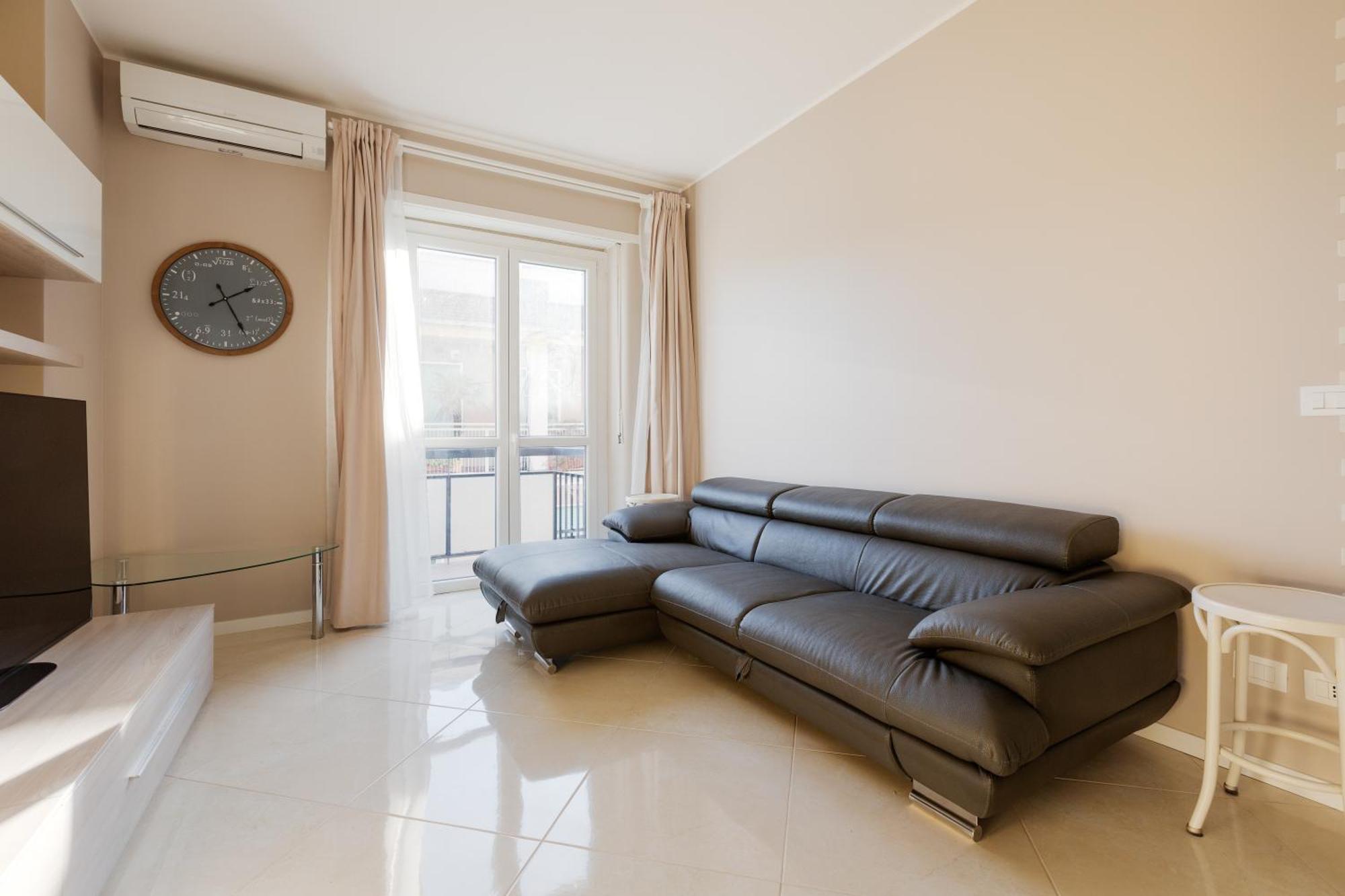 Niguarda Bright Apartment W/ Balcony Milaan Buitenkant foto